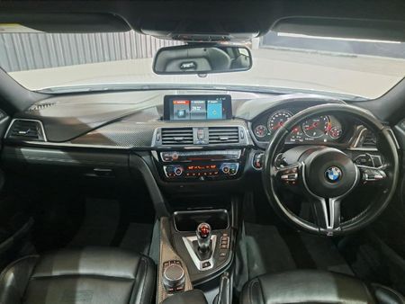 2017-BMW-M4-Coupe-Competition-Auto_10