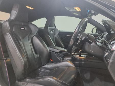 2017-BMW-M4-Coupe-Competition-Auto_6