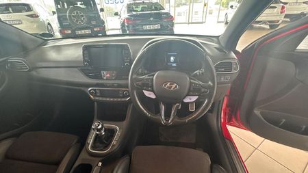 2020-Hyundai-i30-N-20-TGDI_10