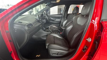 2020-Hyundai-i30-N-20-TGDI_15