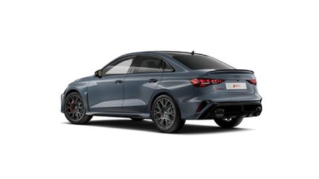 2025-Audi-RS3-Quattro-Auto_4