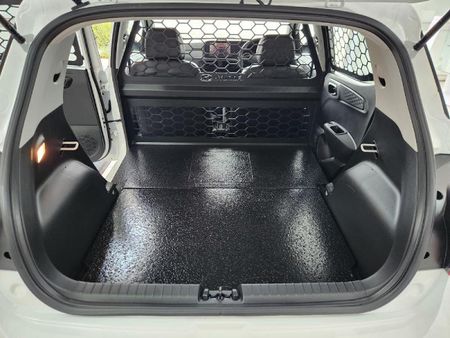 2026-Hyundai-Grand-i10-10-Motion-Cargo-panel-van_4