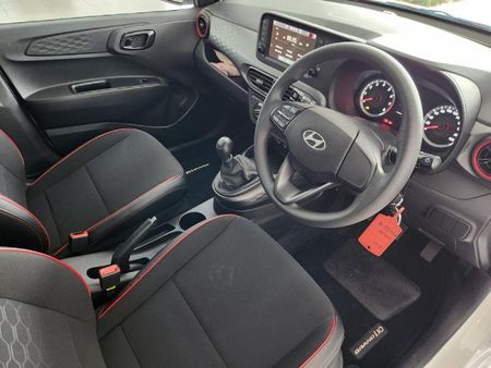 2026-Hyundai-Grand-i10-10-Motion-Cargo-panel-van_6