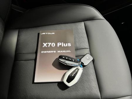 2026-Jetour-X70-Plus-15T-Momentum_19