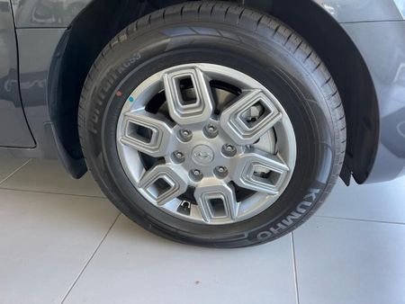 2026-Hyundai-Staria-22d-Executive-Auto_9