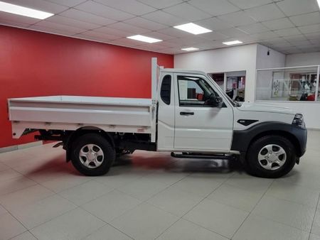 2026-Mahindra-Pik-Up-22-mHawk-S4-Dropside_5