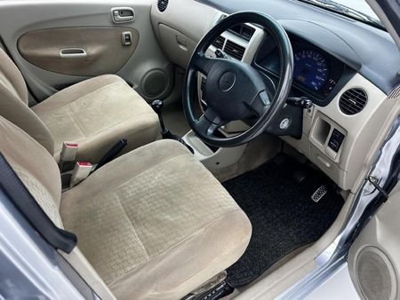 2006-Daihatsu-Charade-XLE_14