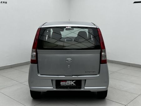 2006-Daihatsu-Charade-XLE_4