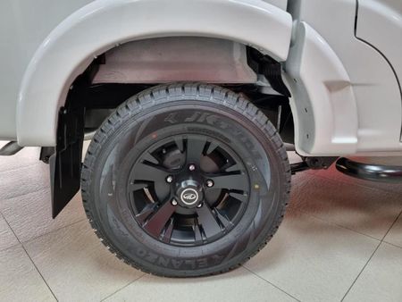 2026-Mahindra-Pik-Up-22-mHawk-S6-Double-Cab_9