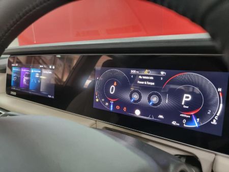 2026-Mahindra-XUV-700-20-AX7L-Auto-7-Seat_12