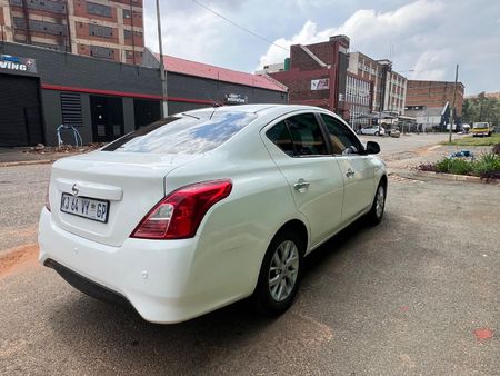 2021-Nissan-Almera-15-Acenta_5