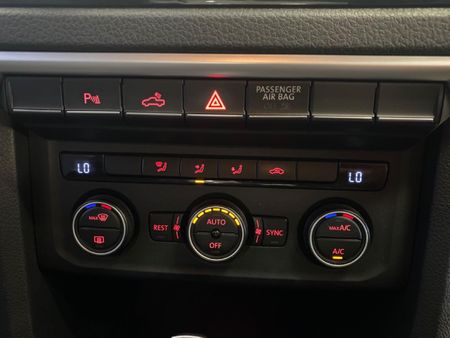 2022-Volkswagen-Amarok-30-TDI-Highline-190kW-4Motion-Auto-Double-Cab_13