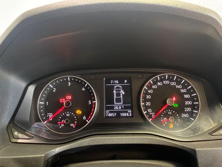 2022-Volkswagen-Amarok-30-TDI-Highline-190kW-4Motion-Auto-Double-Cab_16