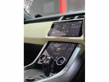 2019-Land-Rover-Range-Rover-Sport-30-D-HSE-190kW_15
