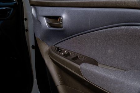 2026-Toyota-Starlet-15-XS-Auto_9