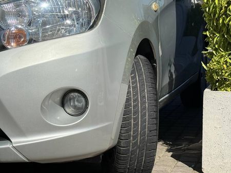 2015-Suzuki-Celerio-Suzuki-Celerio-10-GL_14