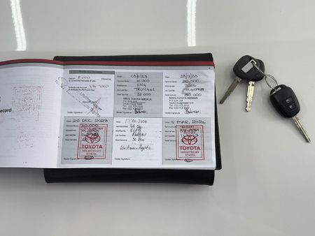 2023-Toyota-Quantum-28-GL-11-seat_16