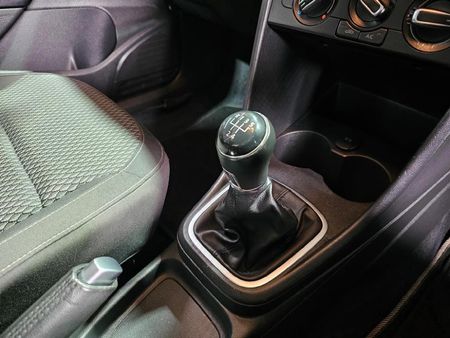 2021-Volkswagen-Polo-GP-14-Comfortline_12