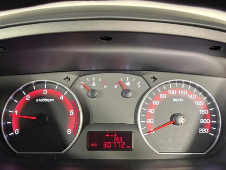 2013-SsangYong-Actyon-Sports-20-XDi-Double-Cab_2