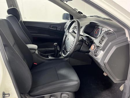 2013-SsangYong-Actyon-Sports-20-XDi-Double-Cab_5