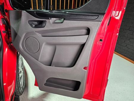 2019-Ford-Tourneo-Custom-22-TDCi-Trend-LWB-92kW_6