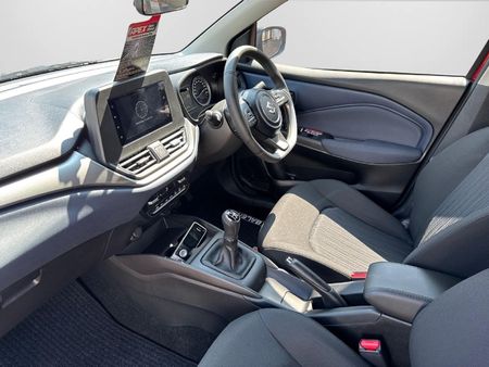 2025-Suzuki-Baleno-15-GL_13