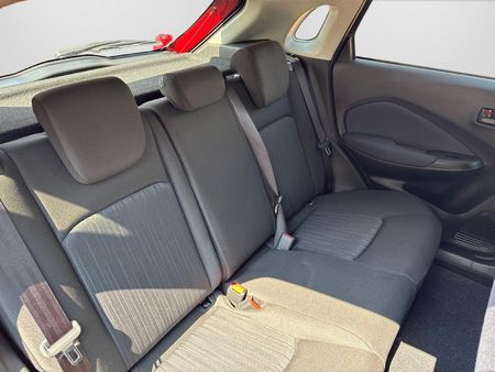 2025-Suzuki-Baleno-15-GL_16