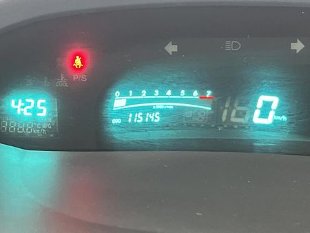 2006-Toyota-Yaris-T3-Spirit-5-dr_2