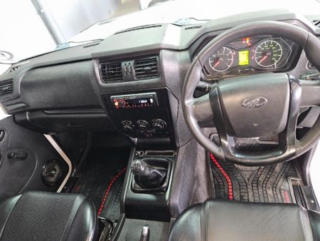 2022-Mahindra-Pik-Up-22-mHawk-S4-Dropside_10