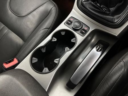 2015-Ford-Kuga-15-EcoBoost-Trend_9