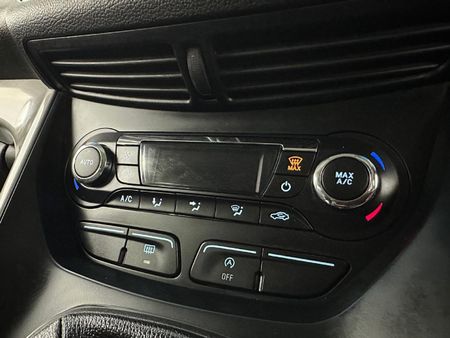 2015-Ford-Kuga-15-EcoBoost-Trend_14