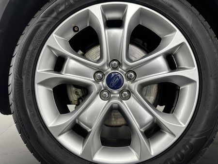 2015-Ford-Kuga-15-EcoBoost-Trend_19
