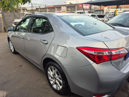 2021-Toyota-Corolla-Quest-18-Prestige-Auto_1