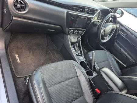 2021-Toyota-Corolla-Quest-18-Prestige-Auto_2
