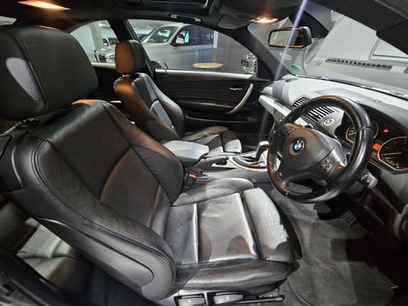 2012-BMW-1-Series-125i-Coupe-M-Sport-Auto_5