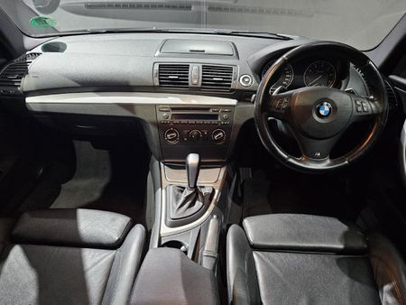 2012-BMW-1-Series-125i-Coupe-M-Sport-Auto_8