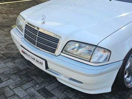 2000-Mercedes-Benz-C-Class-C-180-Classic_14