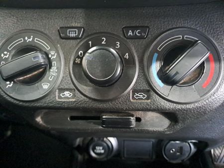 2023-Toyota-Rumion-15-SX_14