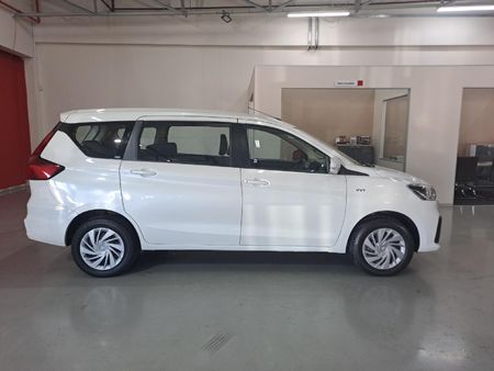 2023-Toyota-Rumion-15-SX_2