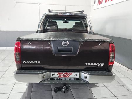 2009-Nissan-Navara-40-V6-4x4-Double-Cab_5