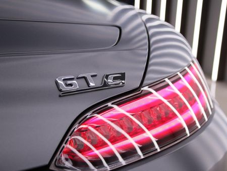 2018-Mercedes-AMG-GT-C-40-V8-Roadster_6