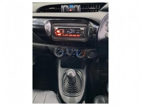 2023-Toyota-Hilux-24-GD-6-Raised-Body-Raider-Single-Cab_12