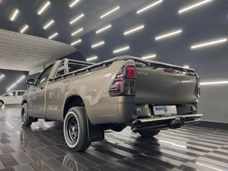 2023-Toyota-Hilux-24-GD-6-Raised-Body-Raider-Single-Cab_8