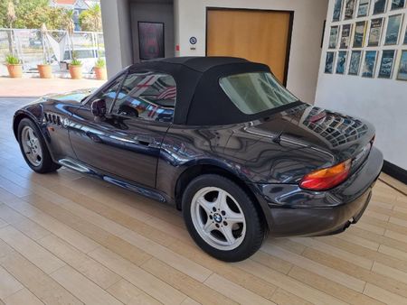 1998-BMW-Z3-28i_7