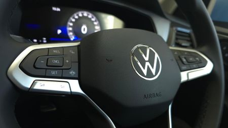 2026-Volkswagen-T-Cross-10-TSI-Life-Auto_13