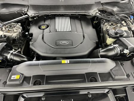 2018-Land-Rover-Range-Rover-Sport-30-D-HSE-225kW_13