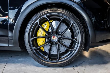 2022-Porsche-Cayenne-Turbo-GT-Coupe_5