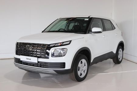 2025-Hyundai-Venue-12-Motion-Cargo-Panel-Van_0