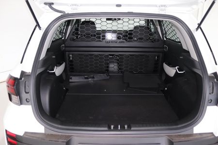 2025-Hyundai-Venue-12-Motion-Cargo-Panel-Van_6