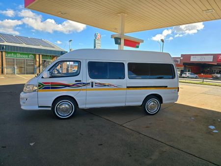 2018-Toyota-Quantum-Golden-Dragon-16-Seater-Taxi-22-4Y_1